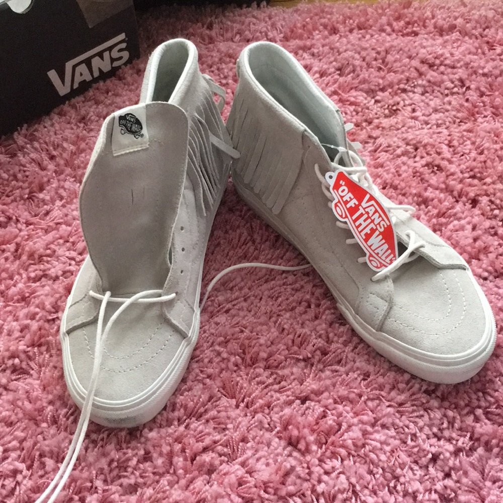 vans women 9.5 men 8